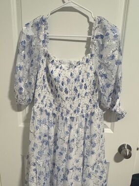 NWT Baltic Born White and Light Blue Floral Midi Dress